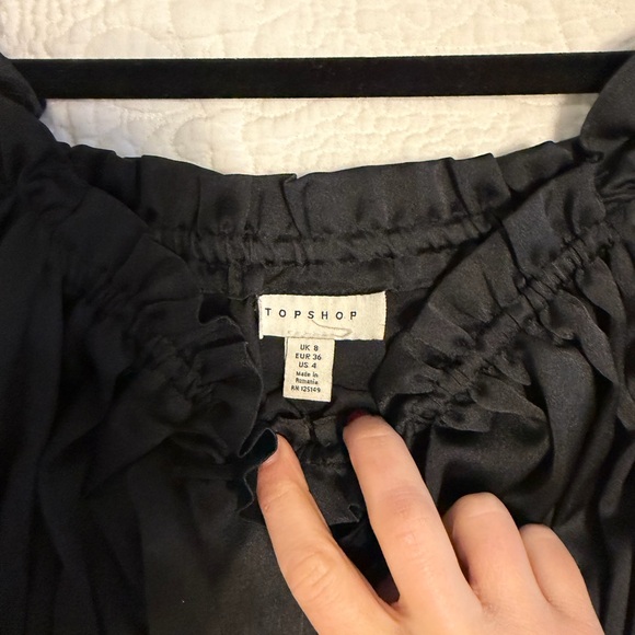 Topshop Black Smocked Peasant Blouse with Tie Cuffs - Picture 4 of 5